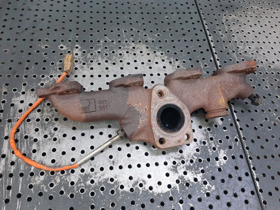 galerie evacuare  k9kj898 1.5 dci  dacia duster