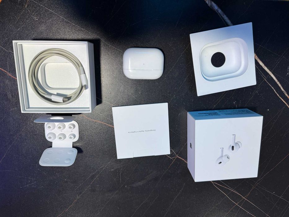 Aripods pro 2 оригинал продается срочно!!!