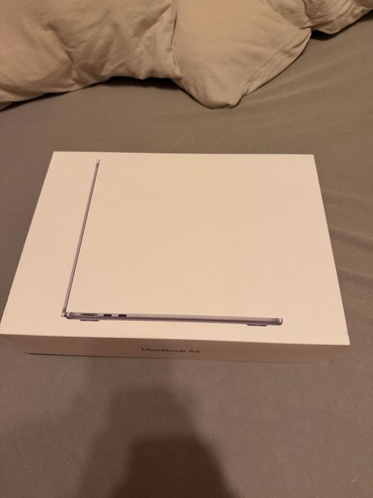 Macbook air 2024