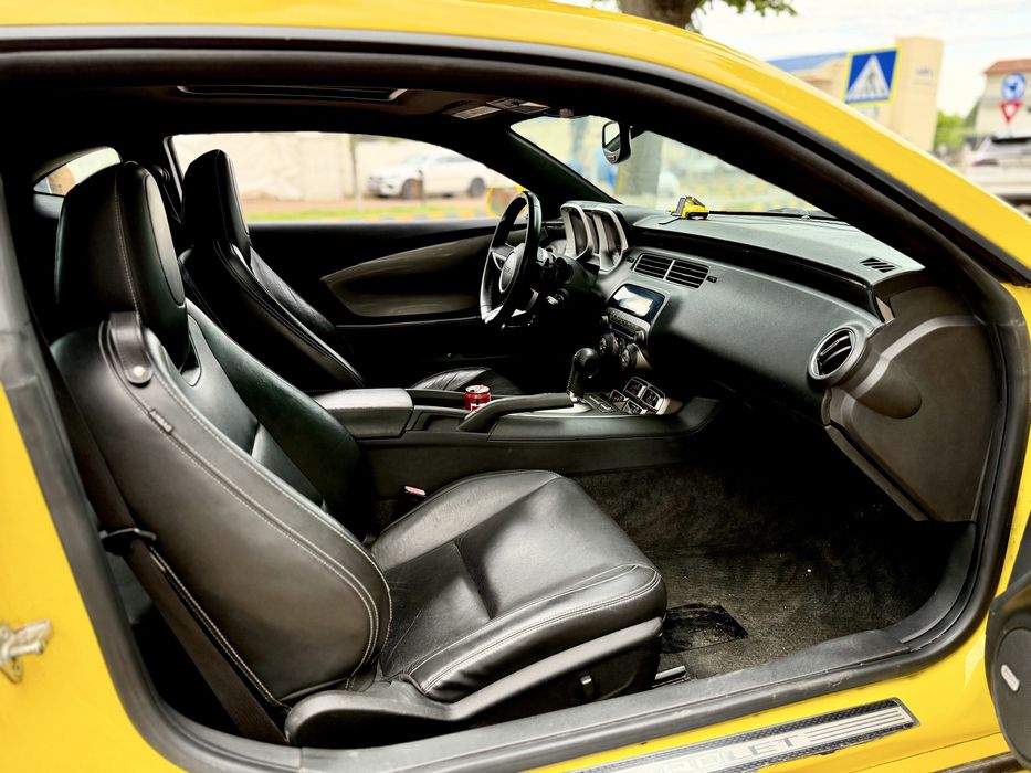 • Chevrolet Camaro 2012 / 3.6 Benzină - Parc Auto / RATE