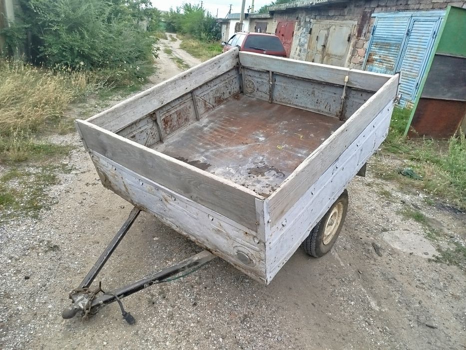 Продам прицеп легковой