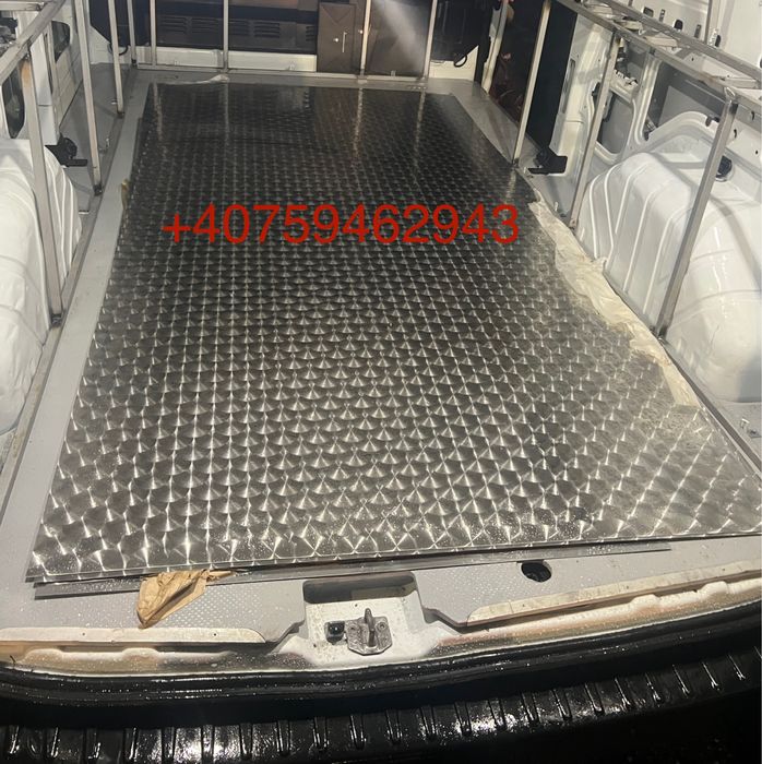 Table rozetate de inox