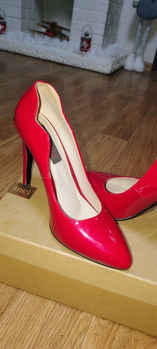 Продам туфли 37 размер.