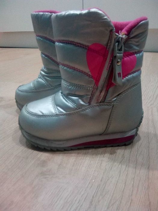 Детские зимние сапожки