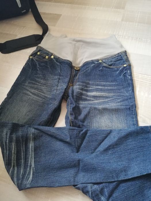 Дънки за бременни