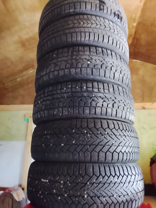 Cauciucuri iarna 215 60 17 și 2O5 55 16iarnă
