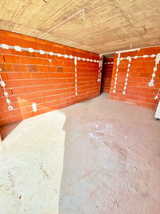 Продава се Тристаен апартамент в София, Малинова долина - 109 кв.м за 1020 €/кв.м - Снимка #1