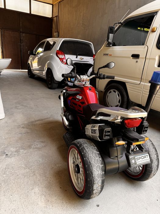 Detskiy motosikl. 3 4 oy ishlatilgan. Hama narsasi ishlidi aybi yoq