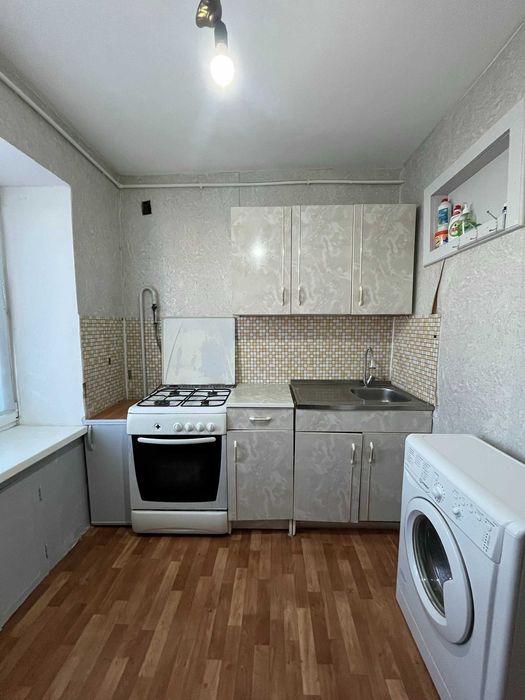 Продается 2 кв в районе 8 микрорайона