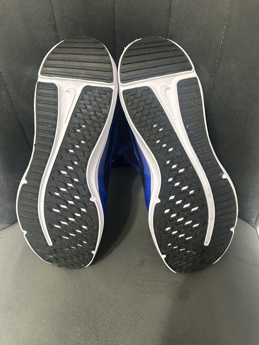 Adidasi nike marimea 44