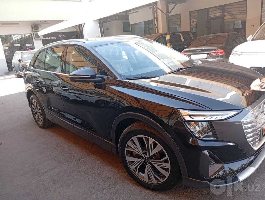 Audi Q5 e-tron 40 e-tron 83.4 kWh