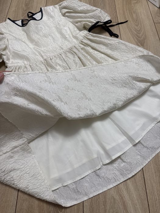 Платье праздничное