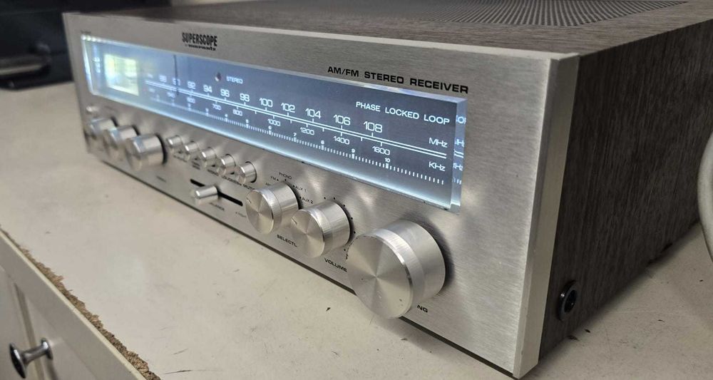 Amplituner Superscope  R 1302,vintage