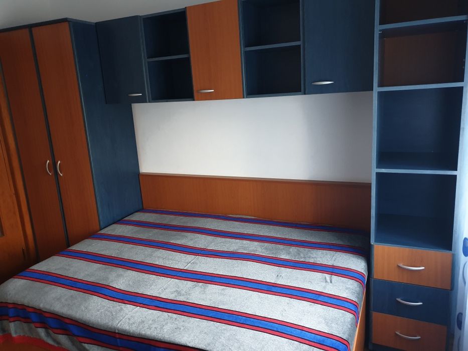 Particular ofer închiriere 3 camere Dacia, Lăpușneanu