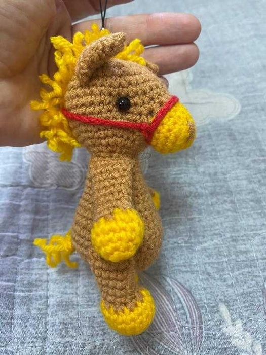 Лошадь Вязаная игрушка