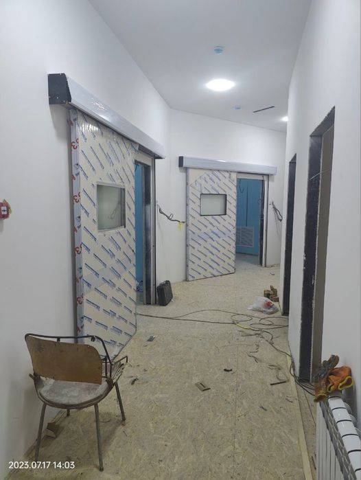 Раздвижные медицинский двери