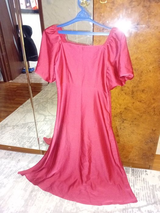 Продам вечерние платья