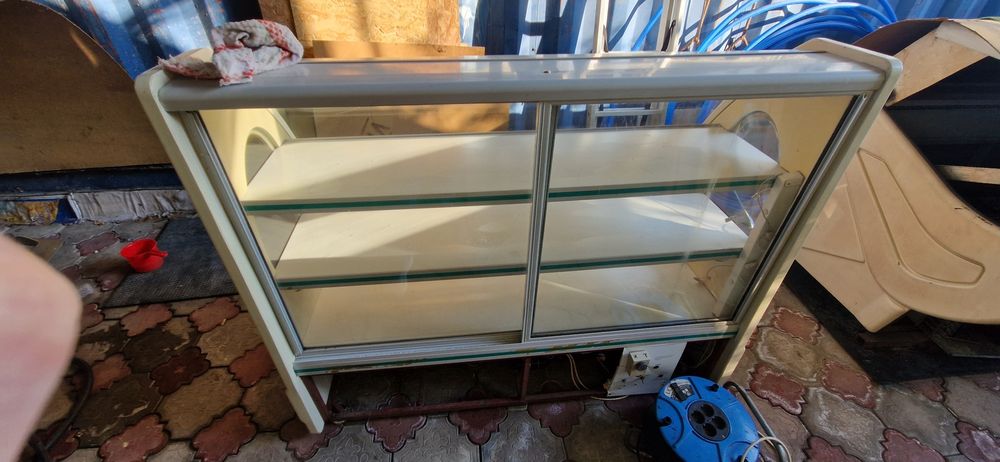 Холодильник ветринный