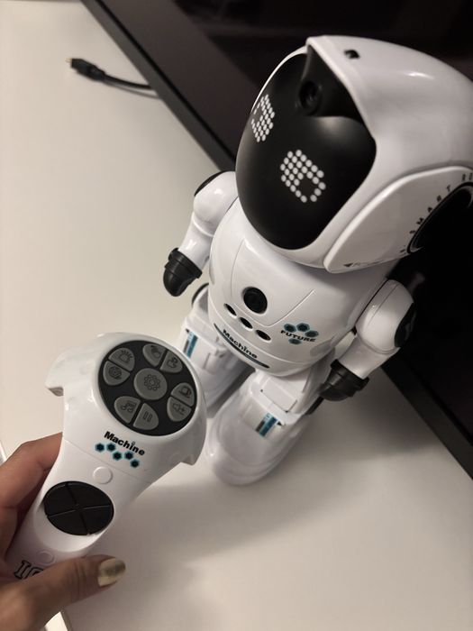 Jucarie “smart robot”