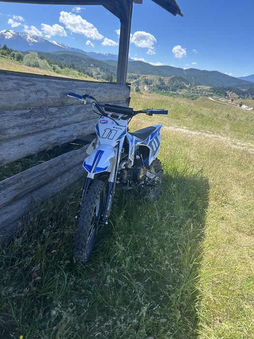 Telstar 125 чисто нов