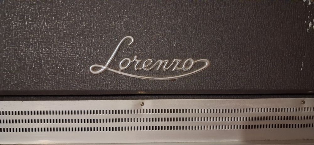 Orga vintige Lorenzo fabricație 1950- 1960