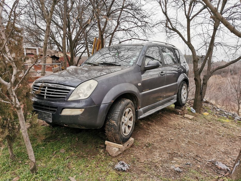 Sang yong rexton на части