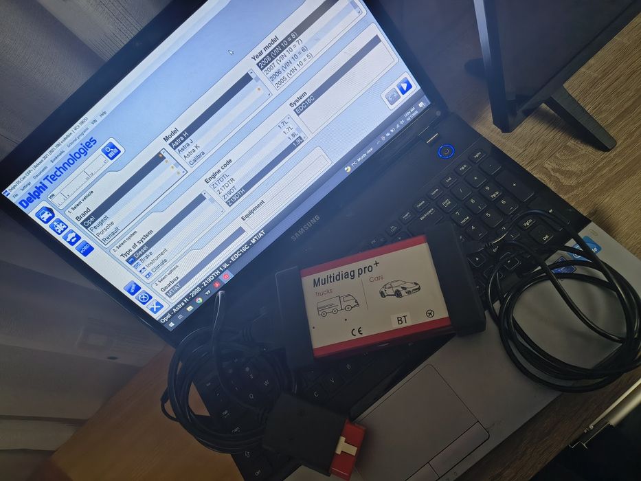 Laptop diagnoza VCDS 18.2 DELPHI 2021 AUTODATA 3.45 HEYNESPRO 2018