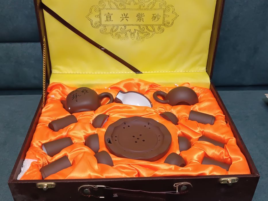 Редкий чайный набор .