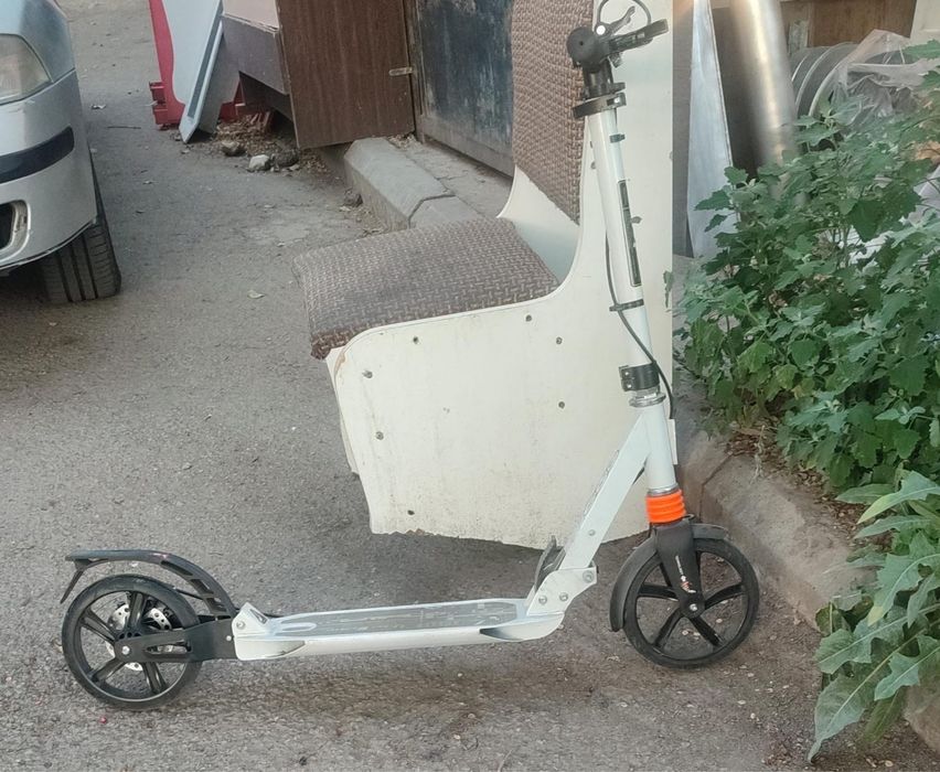 Самокат новый…..