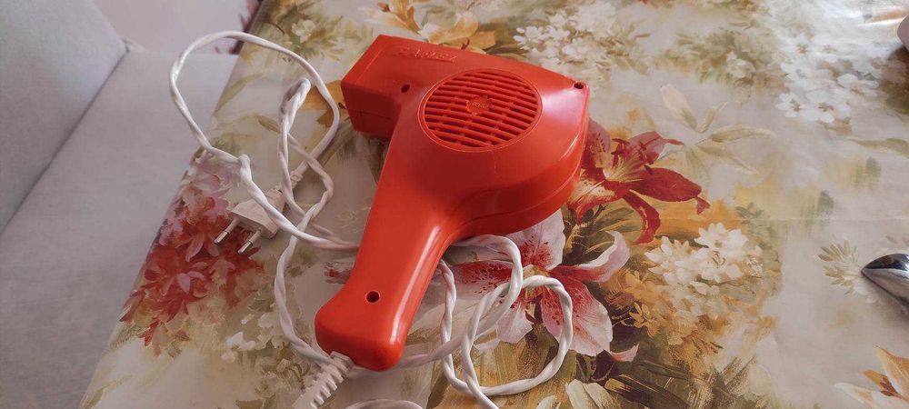 За колекционери-ретро сешоар от80-те години!НОВО