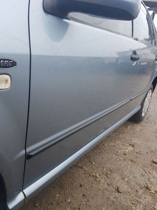 Usa / Portiera Stanga Fata Skoda Fabia 1 2000 - 2007 Cod Culoare 9151