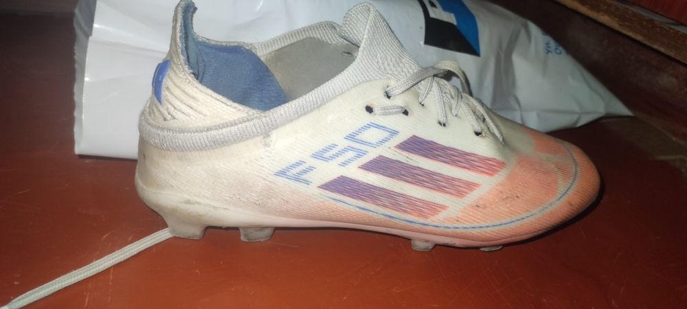 F50 бутсы, продаю