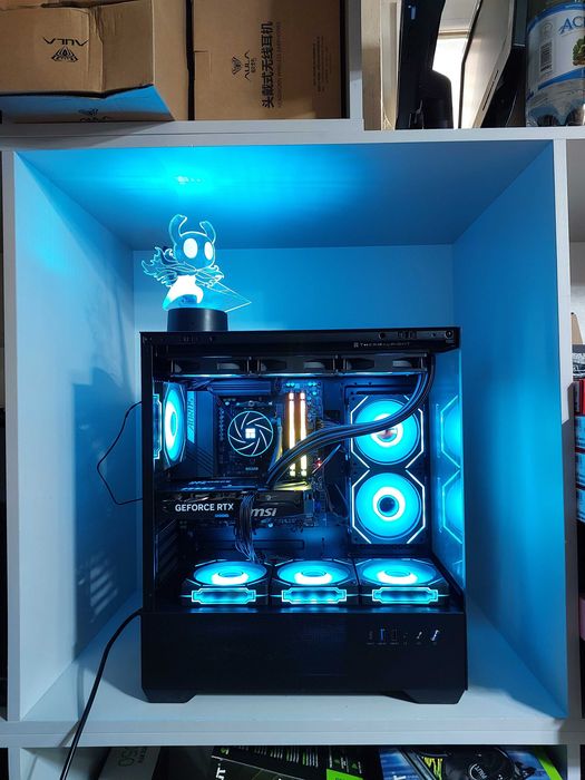 Мощный игровой компьютер AMD Ryzen 7 7800x3d , RTX 5060ti 16gb