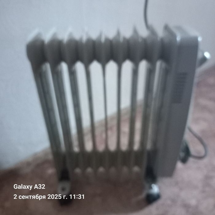 Срочно продам масляный обогреватель