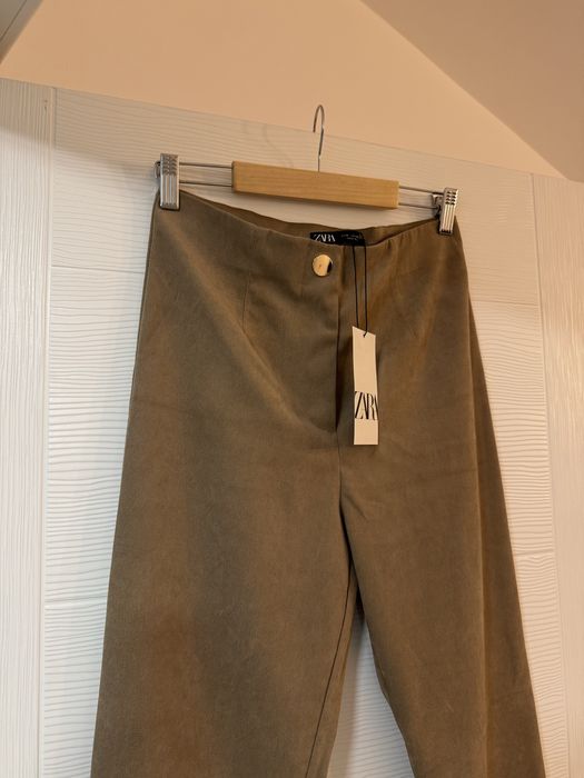 Pantaloni zara nepurtati