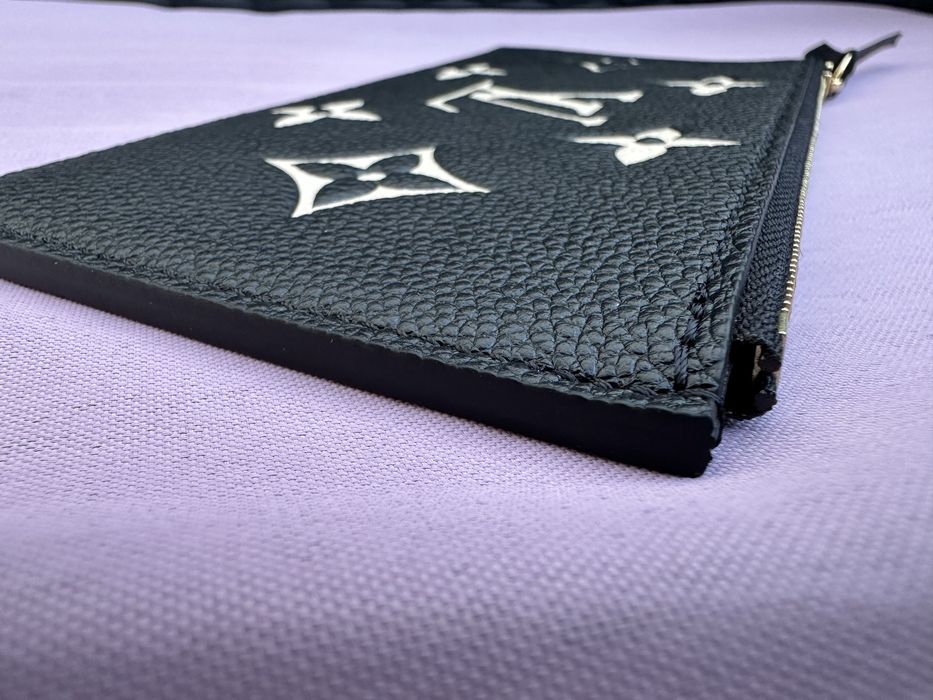 Louis Vuitton Felicie монетник оригинал ново