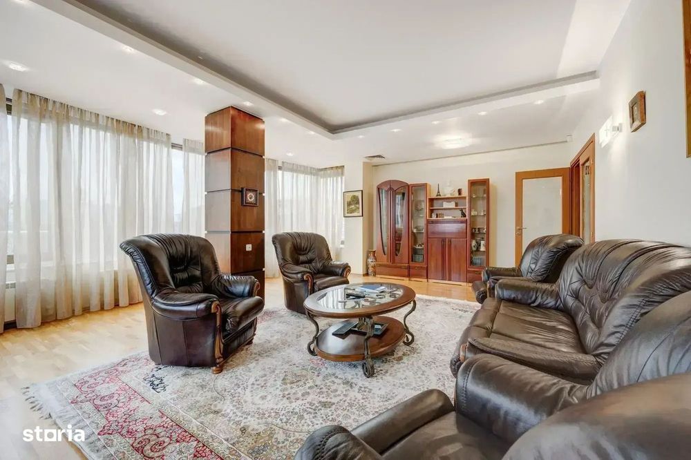 Apartament 3 camere pe Blvd. Primaverii!