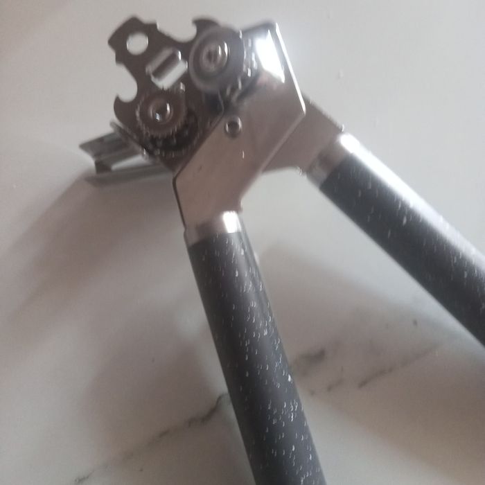 Открывашка для консервов