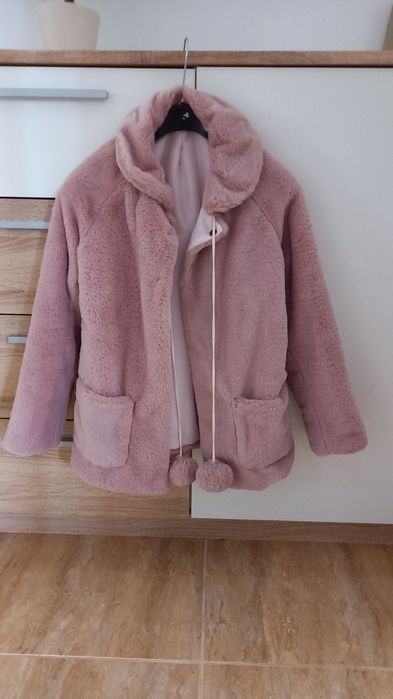 Haina fete 8-10 ani de blanita