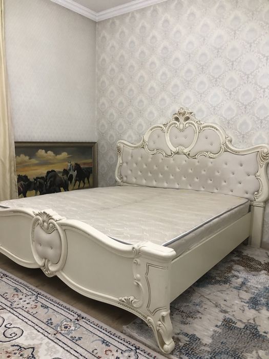 Продам двухспальную кровать