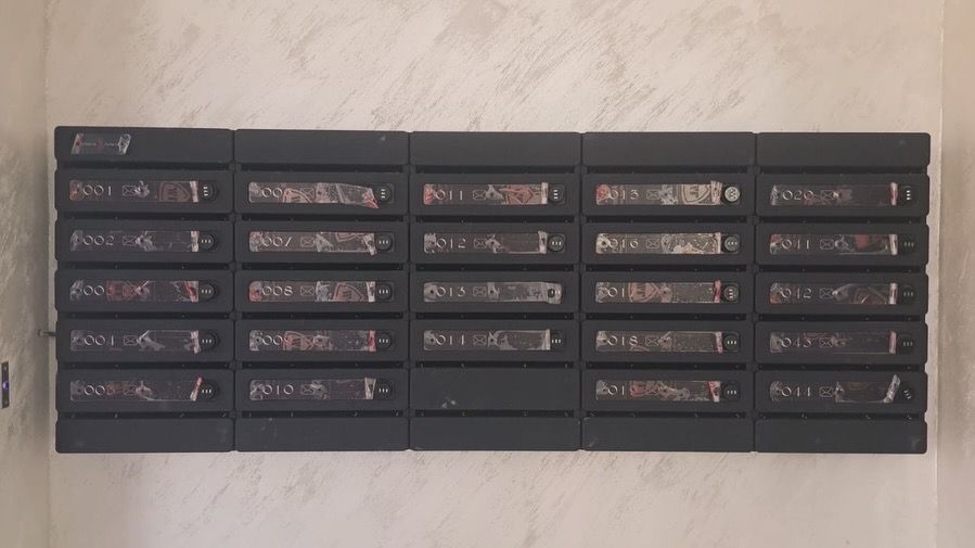 Почтовые ящики в подьезд