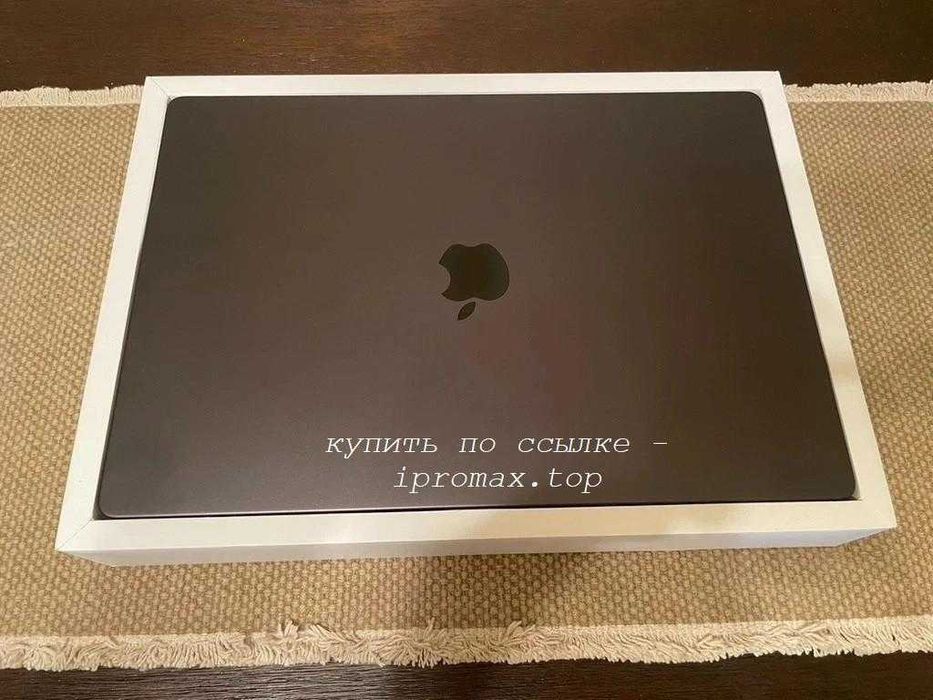 Ноутбук Macbook pro 16 m4