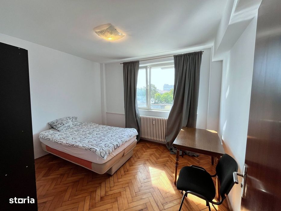 Apartament cu 3 camere cu priveliste spre Parcul Central