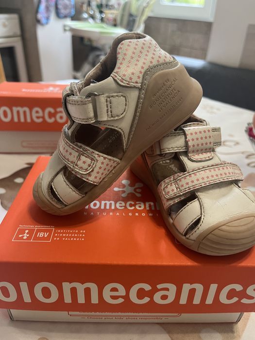 Biomechanics 21 сандали