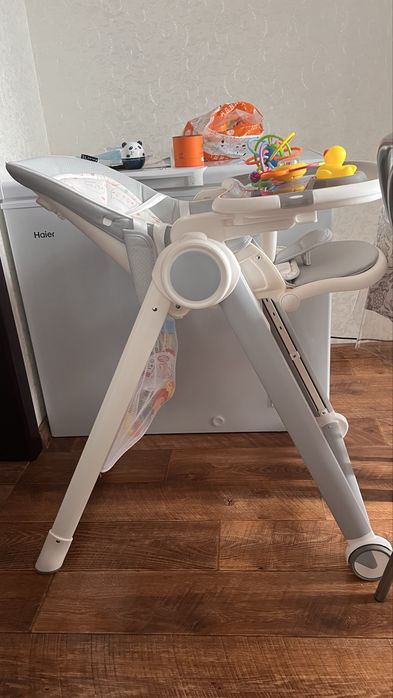 Продам стульчик для кормления