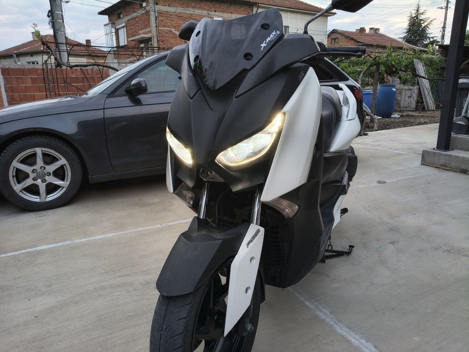 Yamaha x max 300