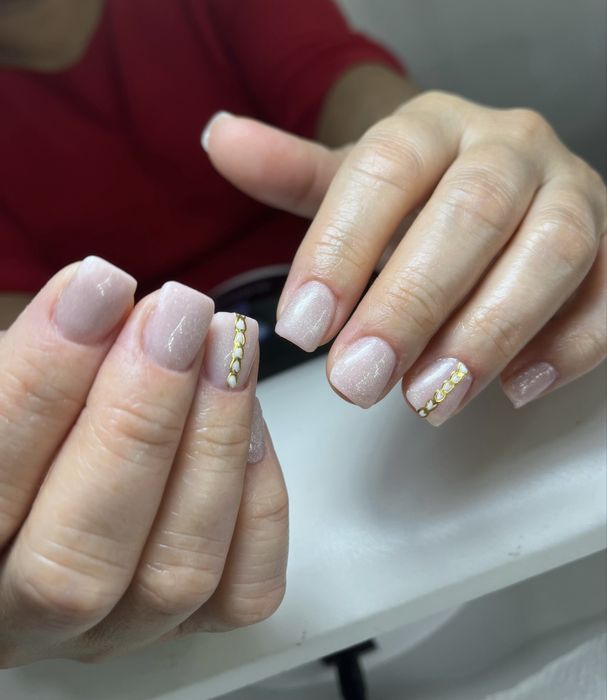 Маникюр Жана Коктем