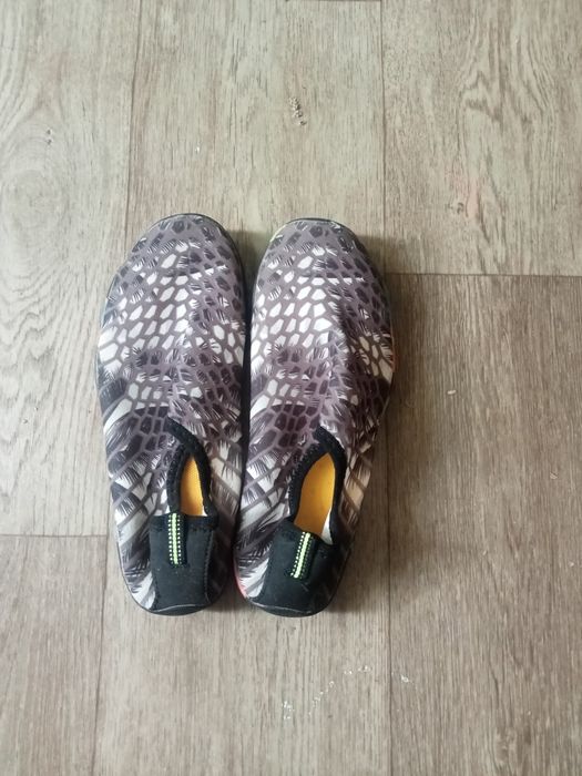 Аква обувь. 36 р