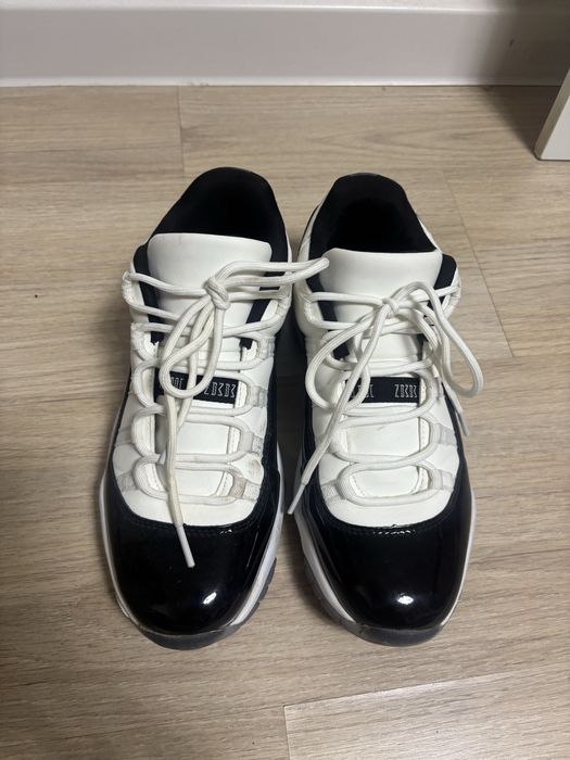 Jordan 11 Retro low