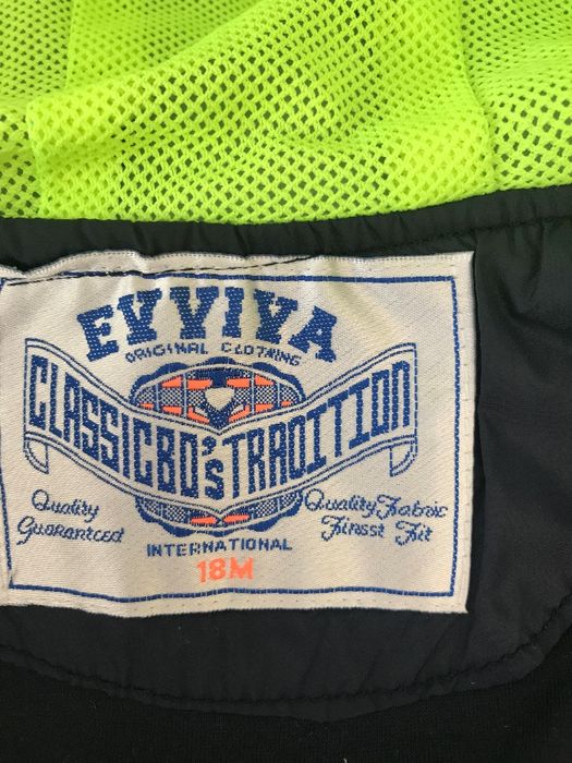 Продавам детско яке на EVVIVA-Италия за 18 месеца /размер 86-92/